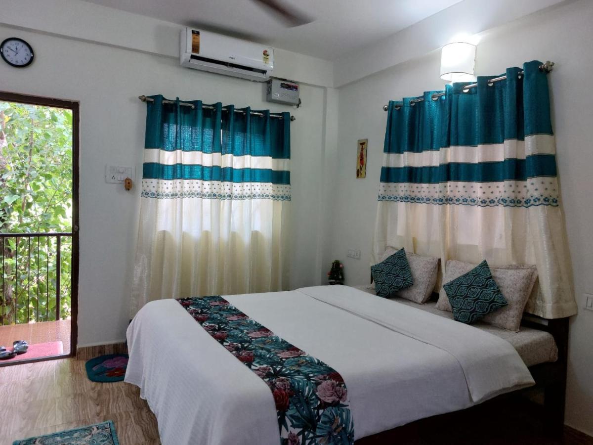 Spectrum Hub Beach Side Studio Apartment - Candolim - Goa Exterior photo